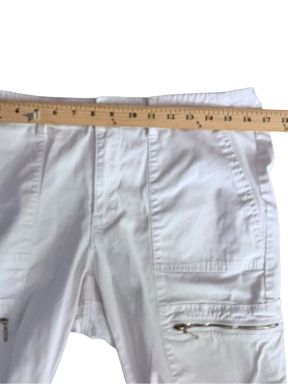 WHBM The Slim Crop White Cargo Pants - Picture 5 of 14